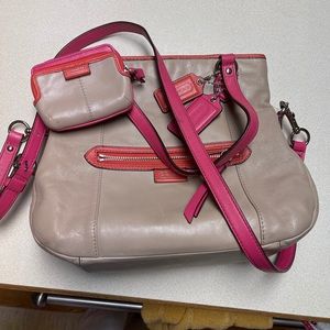 AUTHENTIC COACH DAISY LEATHER MIA TOTE WITH WALLET